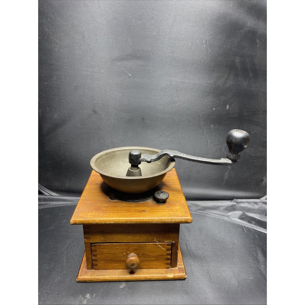 Vintage Wood Box Coffee Grinder Cast Iron Crank Mill Drawer C.P. CO.